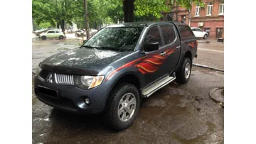 Mitsubishi L200 2008