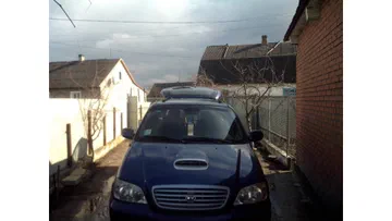 Kia Carnival 2002