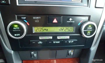 Toyota Camry 2016