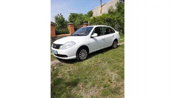 Renault Symbol 2012
