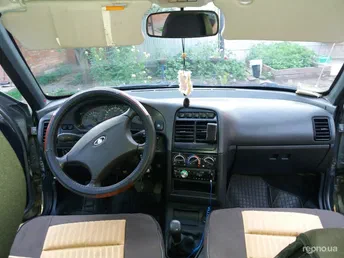 Lada (ВАЗ) 2111 2013