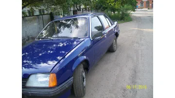 Opel Rekord 1984