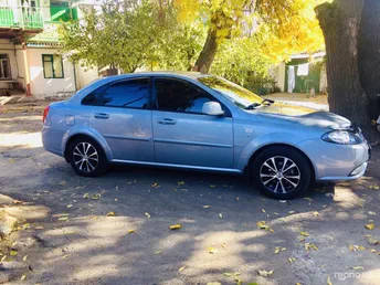 Daewoo Gentra 2013