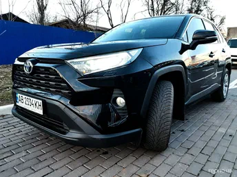 Toyota RAV4 2021