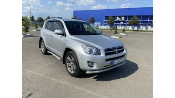 Toyota RAV4 2010