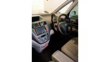 Toyota Avensis 2000