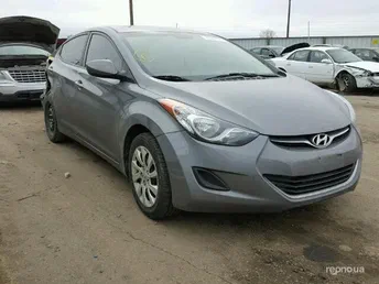 Hyundai Elantra 2012