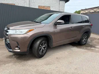 Toyota Highlander 2018