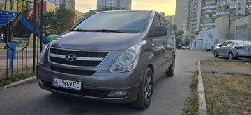 Hyundai H-1 2010