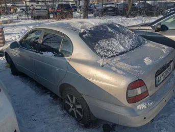 Daewoo Leganza 2001