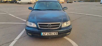Opel Omega 2000