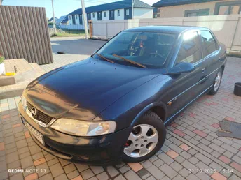 Opel Vectra 2000