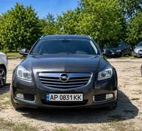 Opel Insignia 2011