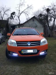 Geely MK Cross 2013
