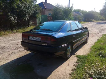 Renault Safrane 1995