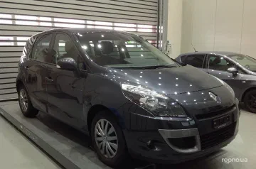 Renault Scenic 2011