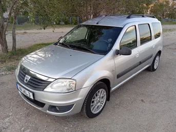 Dacia Logan 2011