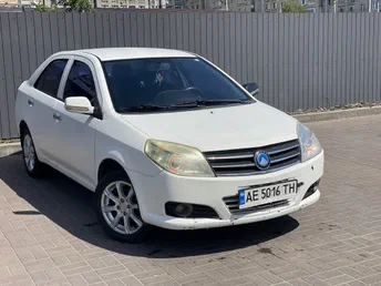 Geely MK 2013