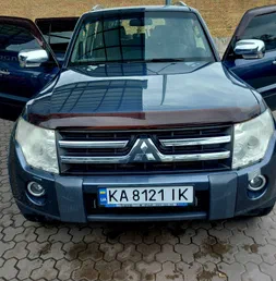 Mitsubishi Pajero 2008