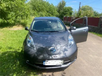 Nissan Leaf 2014