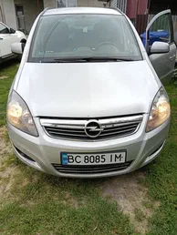 Opel Zafira 2011