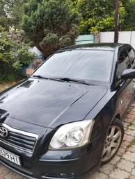 Toyota Avensis 2004