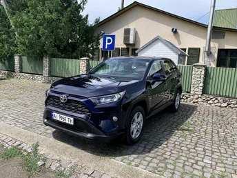 Toyota RAV4 2021