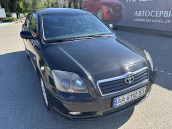 Toyota Avensis 2005