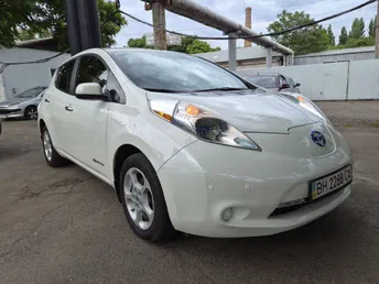 Nissan Leaf 2013