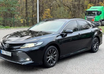 Toyota Camry 2018