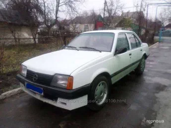 Opel Ascona 1986