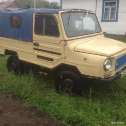 ЛуАЗ 967 1990