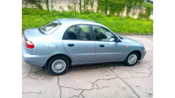 Daewoo Lanos 2010