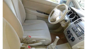 Nissan Tiida 2008