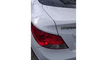 Hyundai Accent 2012