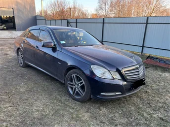 Mercedes-Benz E-Класс 2011