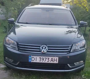 Volkswagen Passat 2011