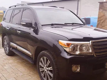 Toyota Land Cruiser 2013