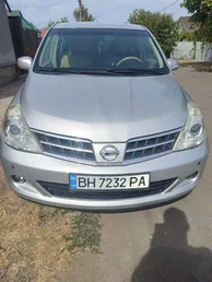 Nissan Tiida 2009