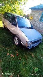 Mitsubishi Space Wagon 1988