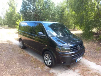 Volkswagen Caravelle 2010