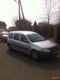 Renault Logan 2010