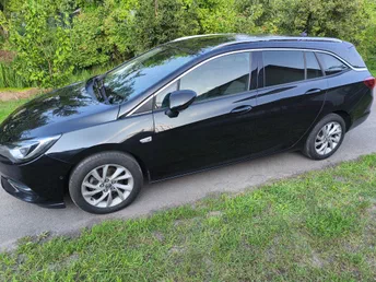 Opel Astra 2021