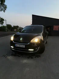 Renault Scenic 2013