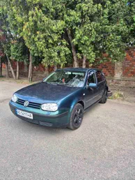 Volkswagen Golf 2003
