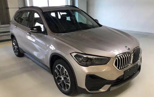 Рестайлінговий BMW X1 з'явився на перших фото