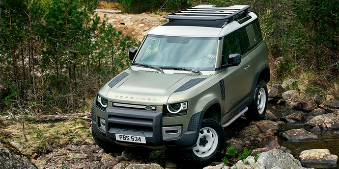 Новим Land Rover Defender можна буде керувати дистанційно