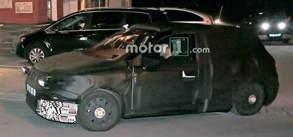 Папараці засікли перші тести кросу Seat