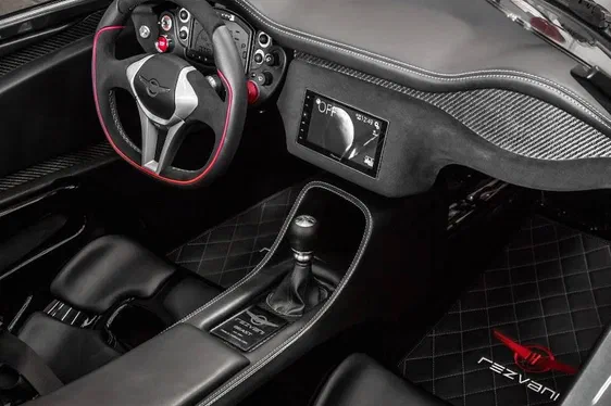 Перший родстер марки Rezvani обзавівся покращеним салоном