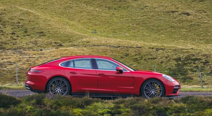 Porsche Cayenne в кузові купе дебютує в 2019-му